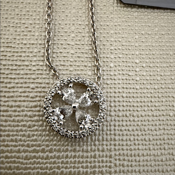 Jewelry - 18k White Gold Diamond Necklace